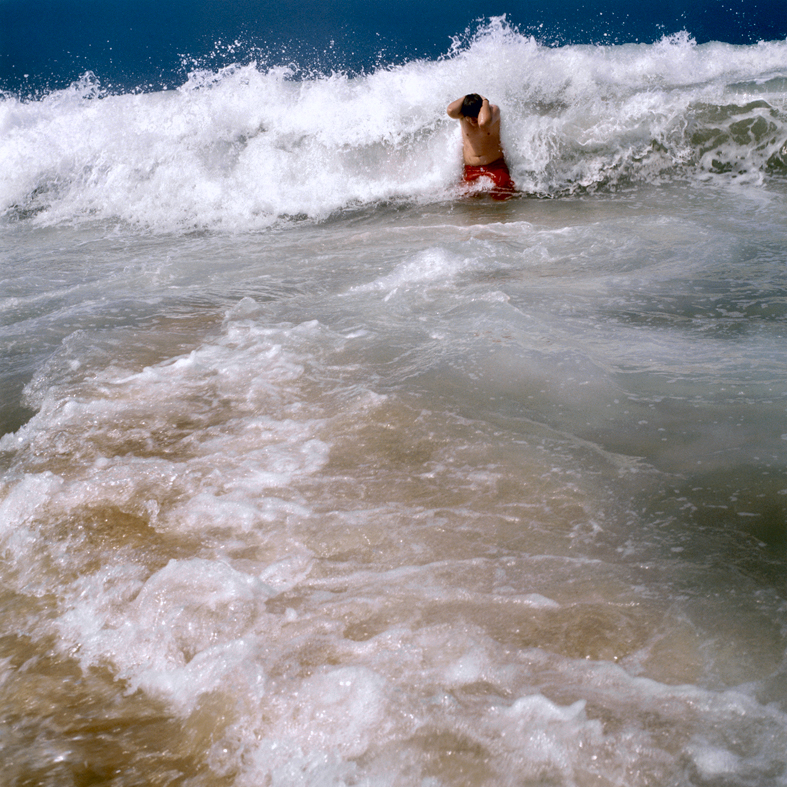 Juliana Stein | O mar não parou para ser olhado, 2014