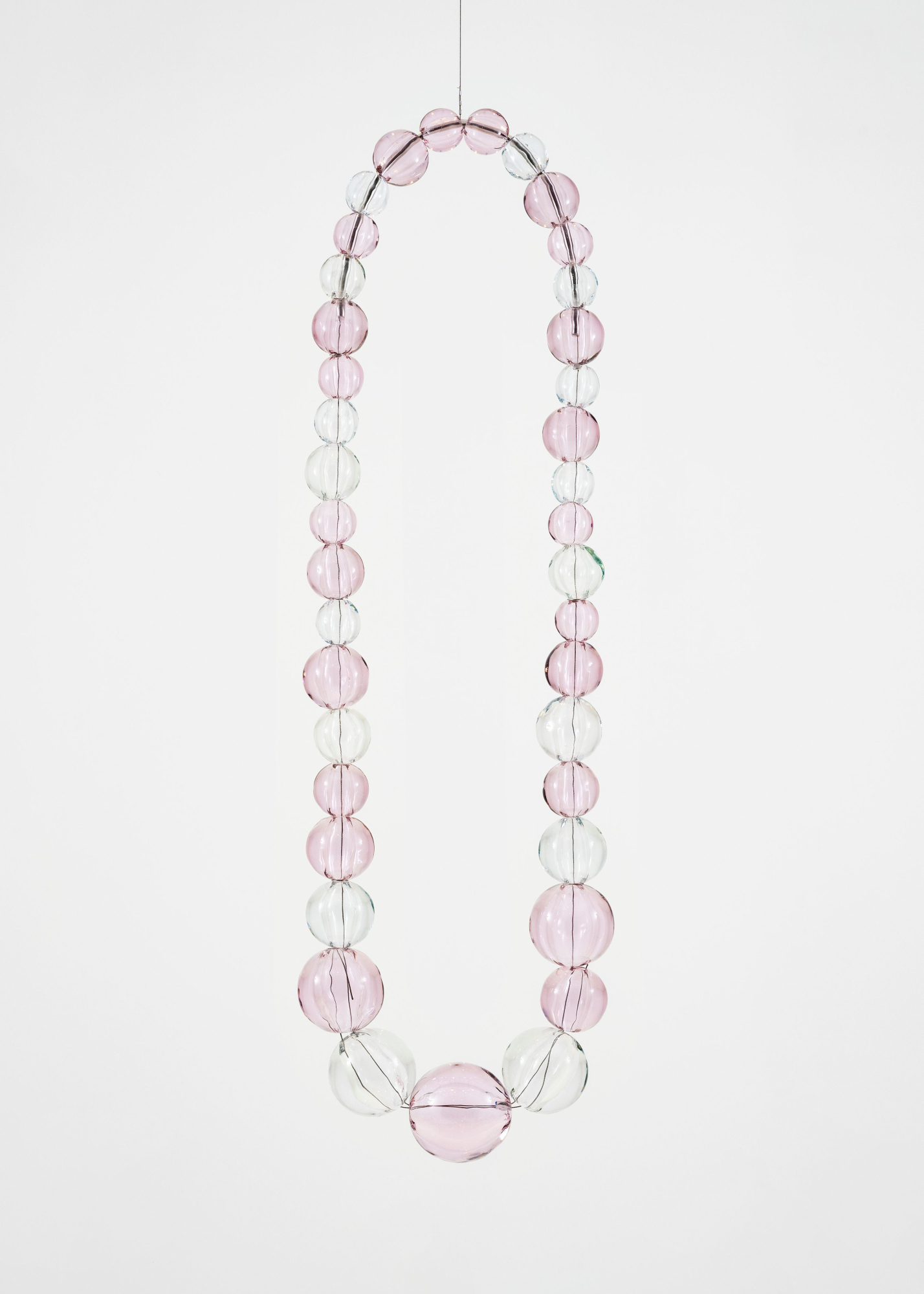 Collier rose et cristal, 2024